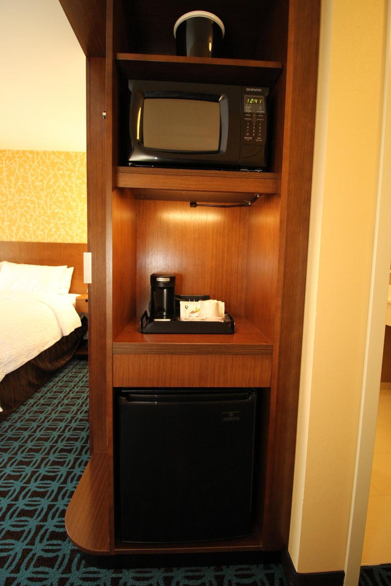 Fairfield Inn & Suites By Marriott London Dış mekan fotoğraf