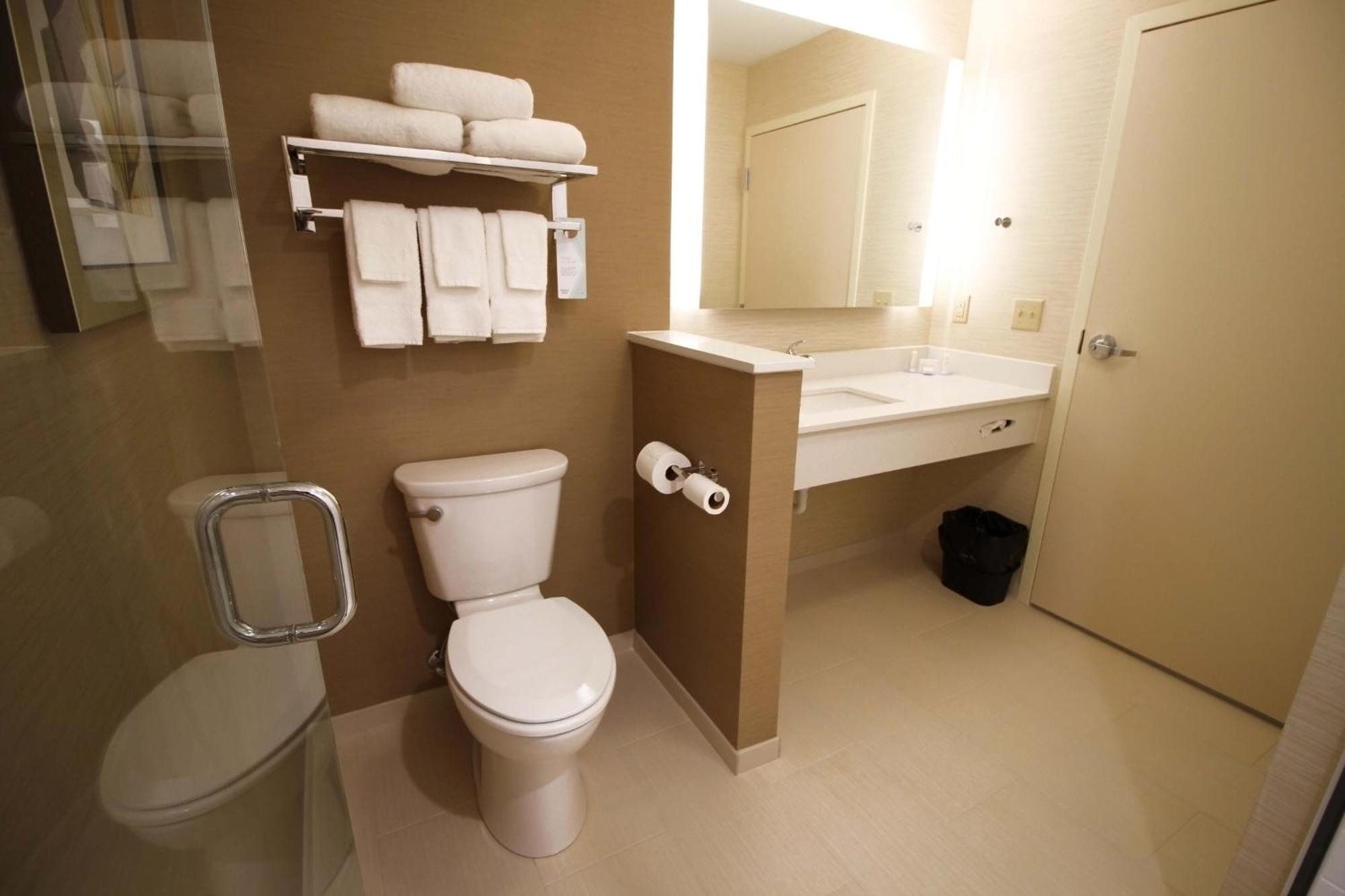Fairfield Inn & Suites By Marriott London Dış mekan fotoğraf