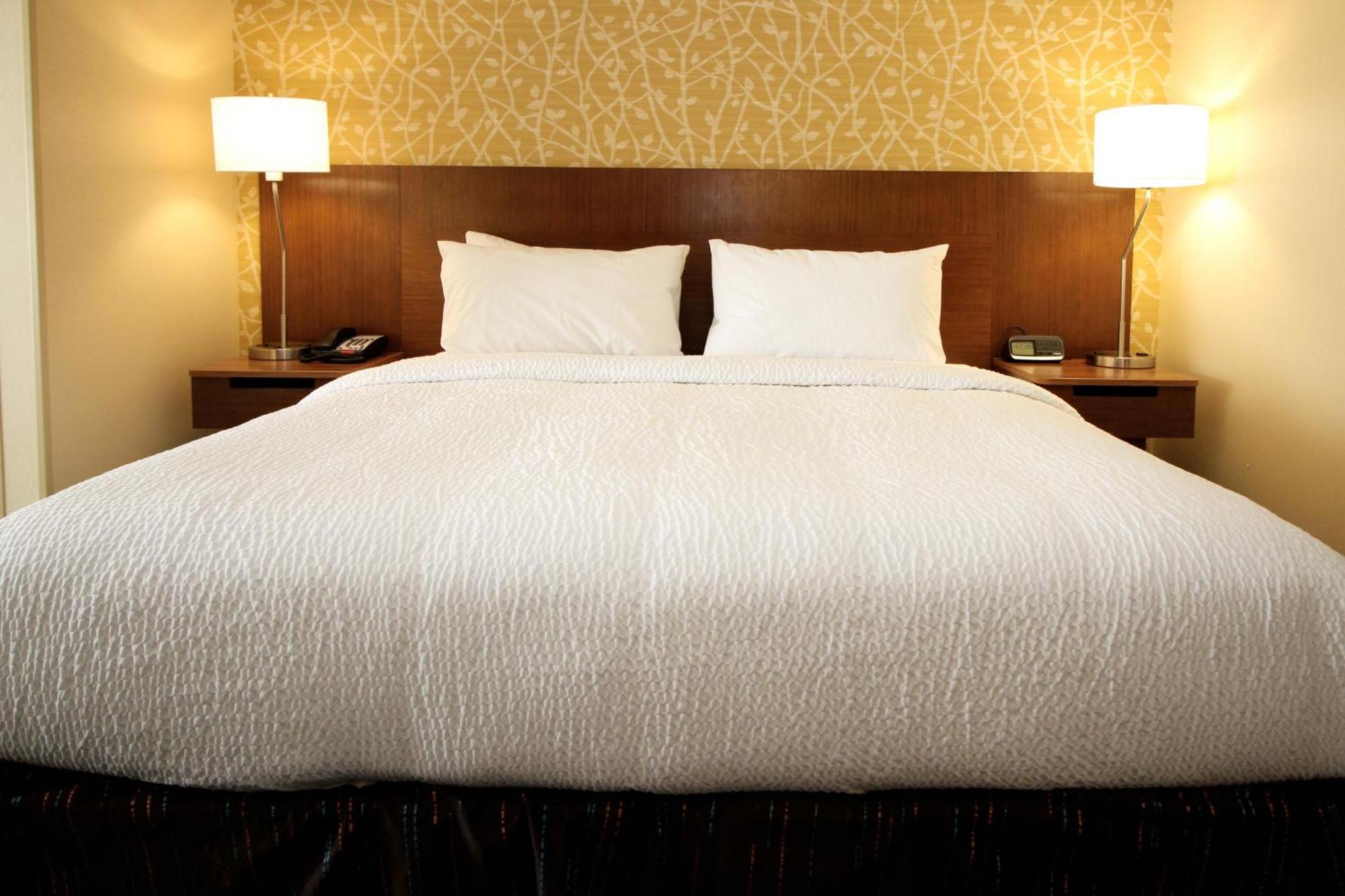 Fairfield Inn & Suites By Marriott London Dış mekan fotoğraf