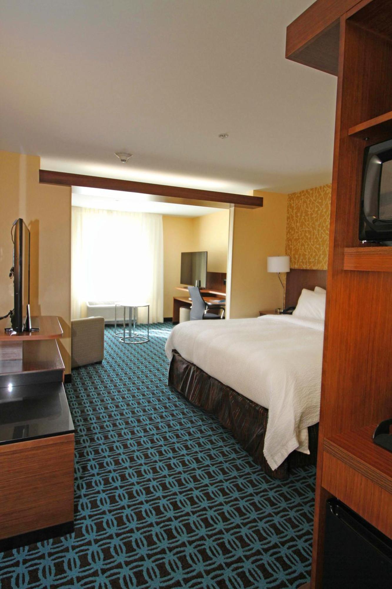 Fairfield Inn & Suites By Marriott London Dış mekan fotoğraf