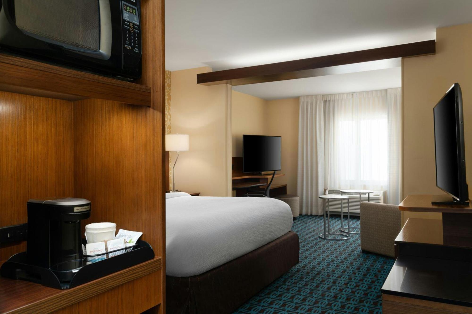 Fairfield Inn & Suites By Marriott London Dış mekan fotoğraf