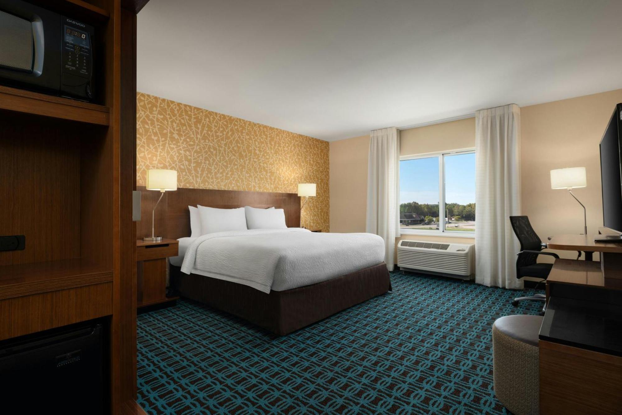 Fairfield Inn & Suites By Marriott London Dış mekan fotoğraf