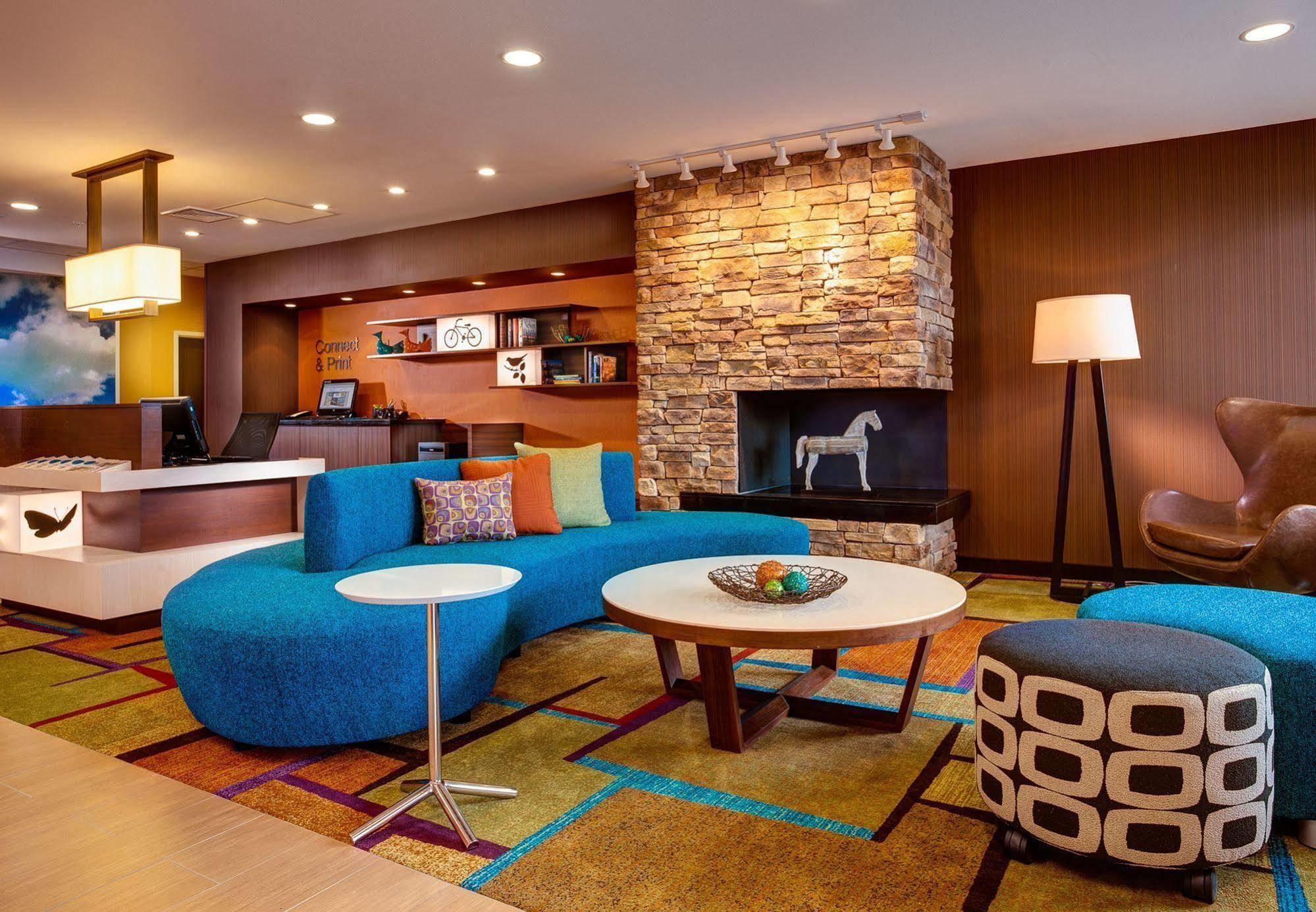 Fairfield Inn & Suites By Marriott London Dış mekan fotoğraf