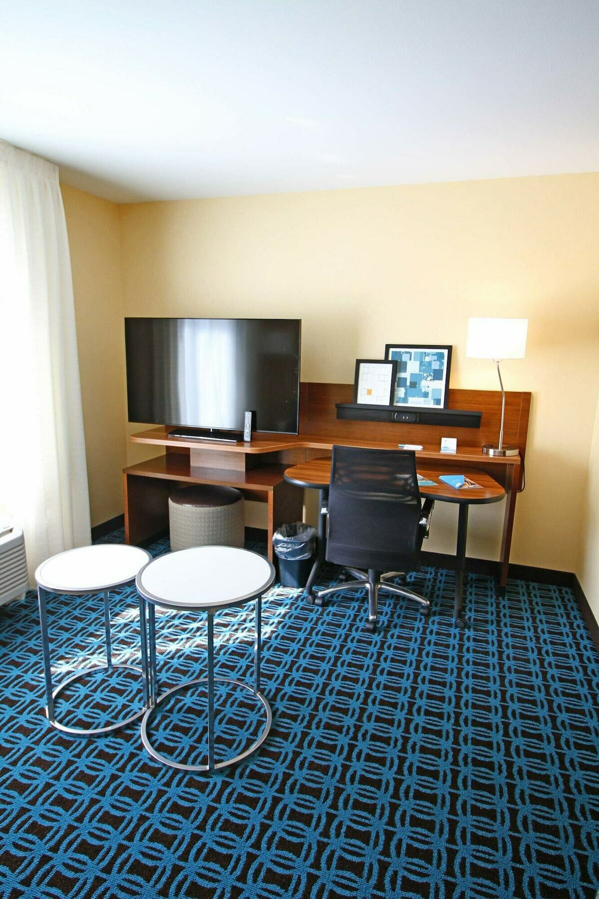 Fairfield Inn & Suites By Marriott London Dış mekan fotoğraf